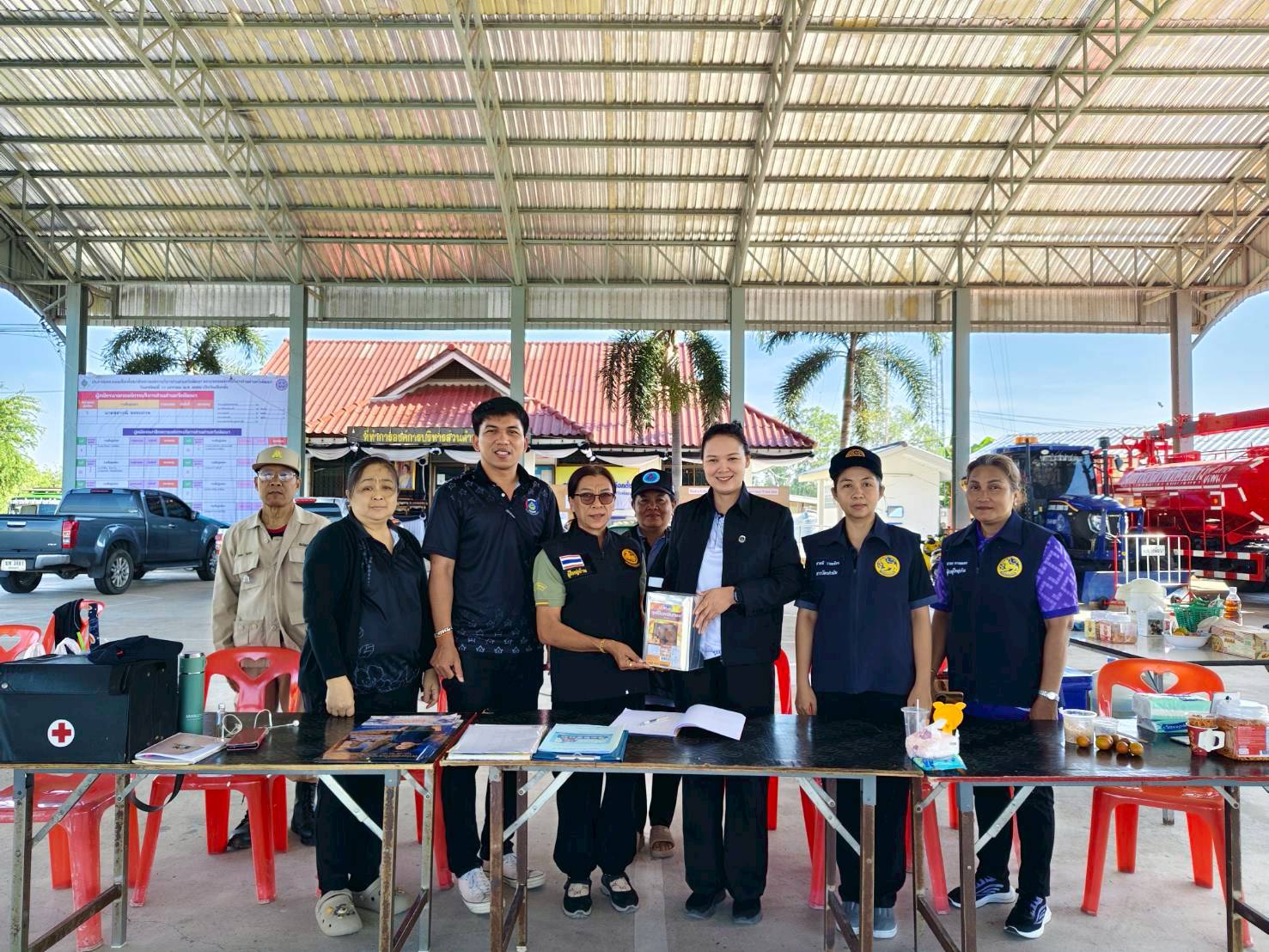 🌟ลงพื้นที่ตรวจเยี่ยมให้กำลังใจเจ้าหน้าที่ที่ปฏิบัติงานจุดตรวจ/จุดบริการประชาชน ช่วงเทศกาลปีใหม่ พ.ศ. 2569