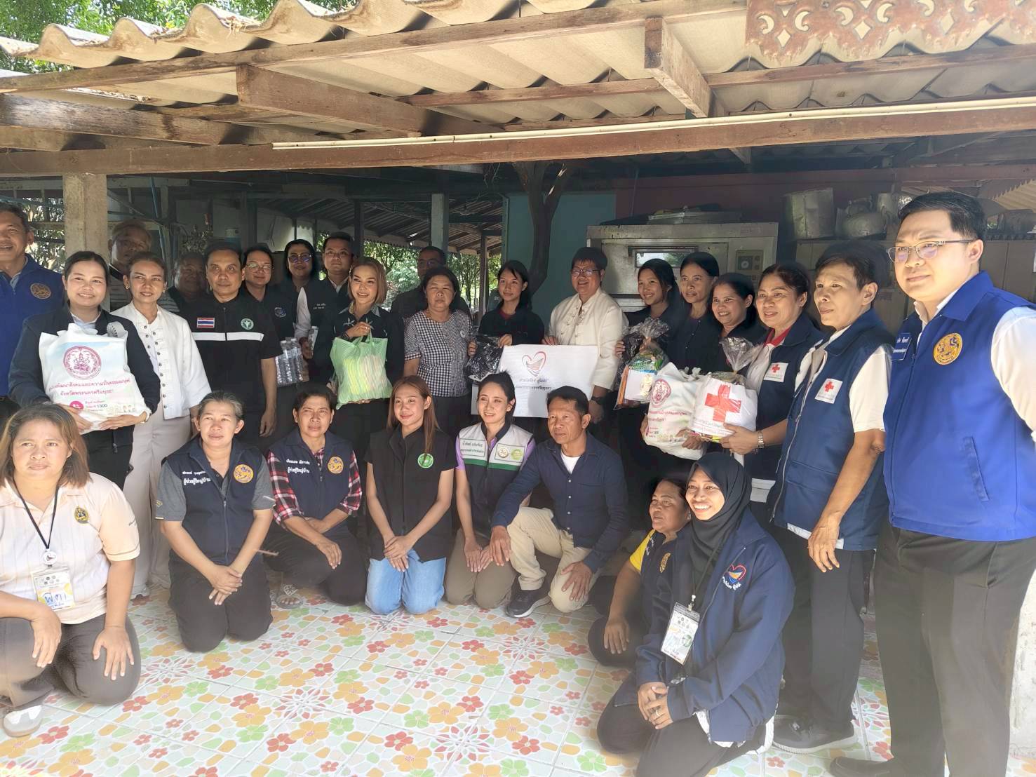 ร่วมให้การต้อนรับ นางพุทธิพร พลอยผักแว่น รองผู้ว่าราชการจังหวัดพระนครศรีอยุธยา  หัวหน้าคณะทำงานตรวจเยี่ยมเยาวชนฯ ตามโครงการสานใจไทยสู่ใจใต้รุ่นที่ 46 