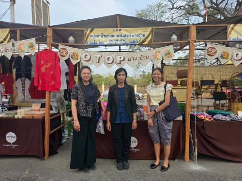 เยี่ยมให้กำลังใจ และสนับสนุนผู้ประกอบการ OTOP ในงาน “ยอยศยิ่งฟ้าอยุธยามรดกโลก”  ประจำปี 2568